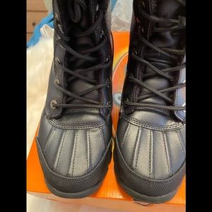 Lugz Womens Boots Tambora Spark with faux fur trim lace up.